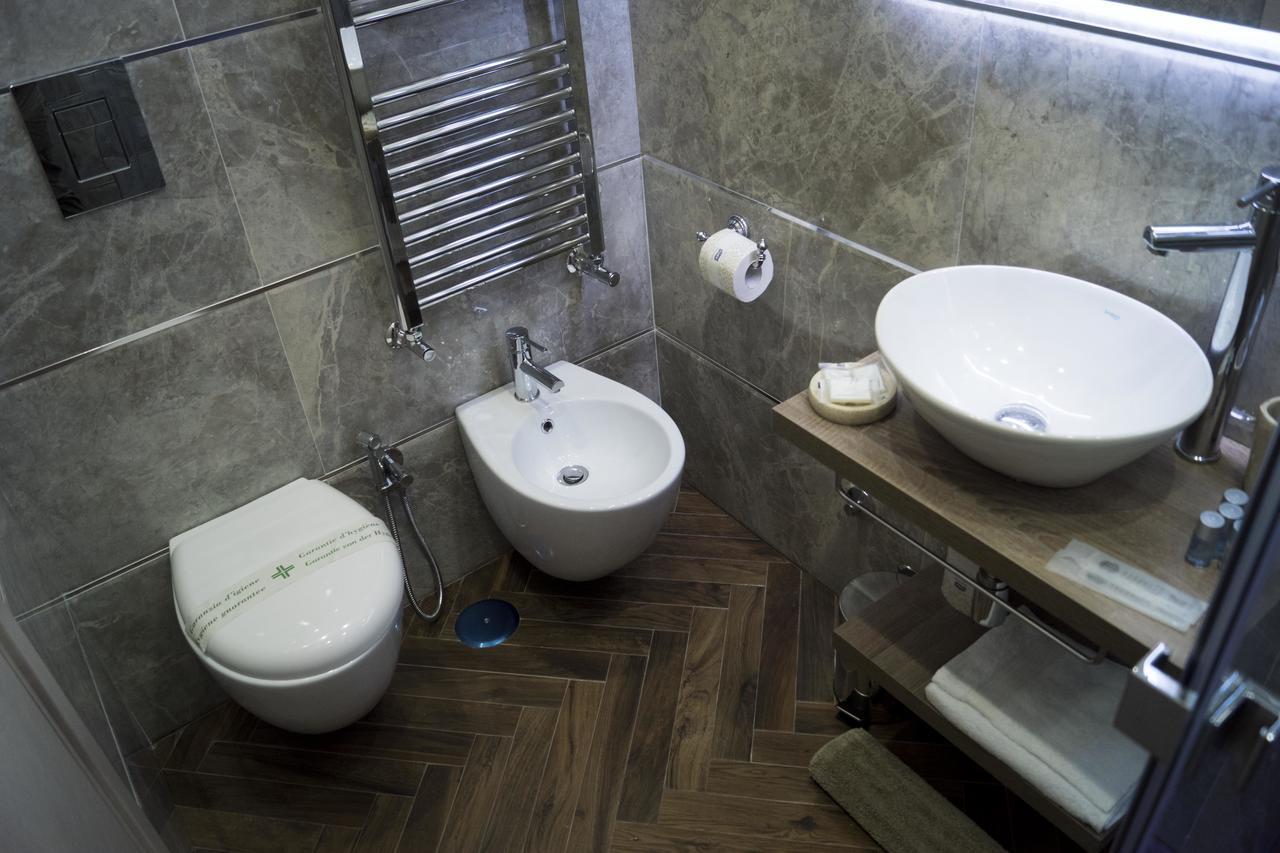 Royal Luxury Affittacamere 3*